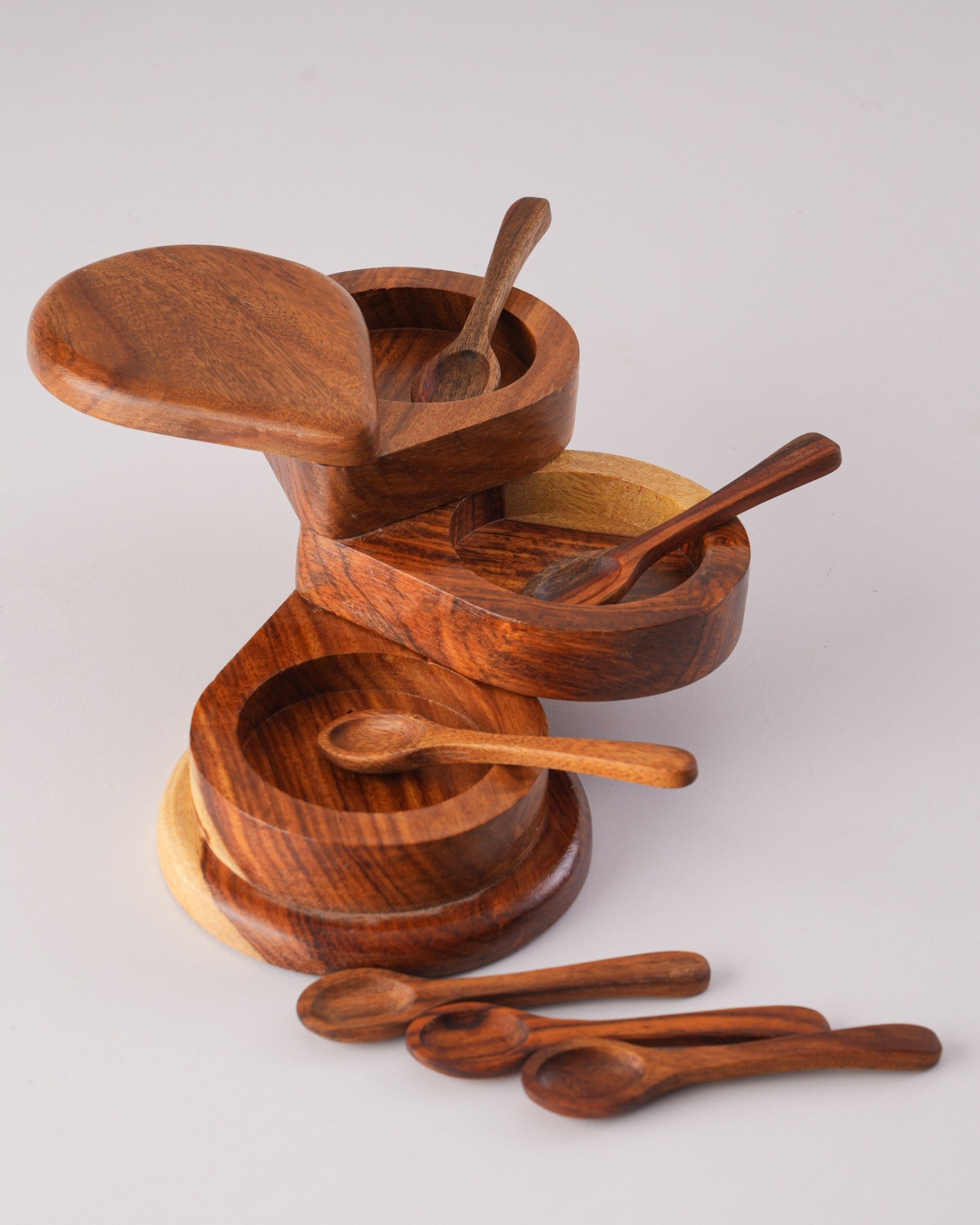 Spice Tower with 6 Spoons