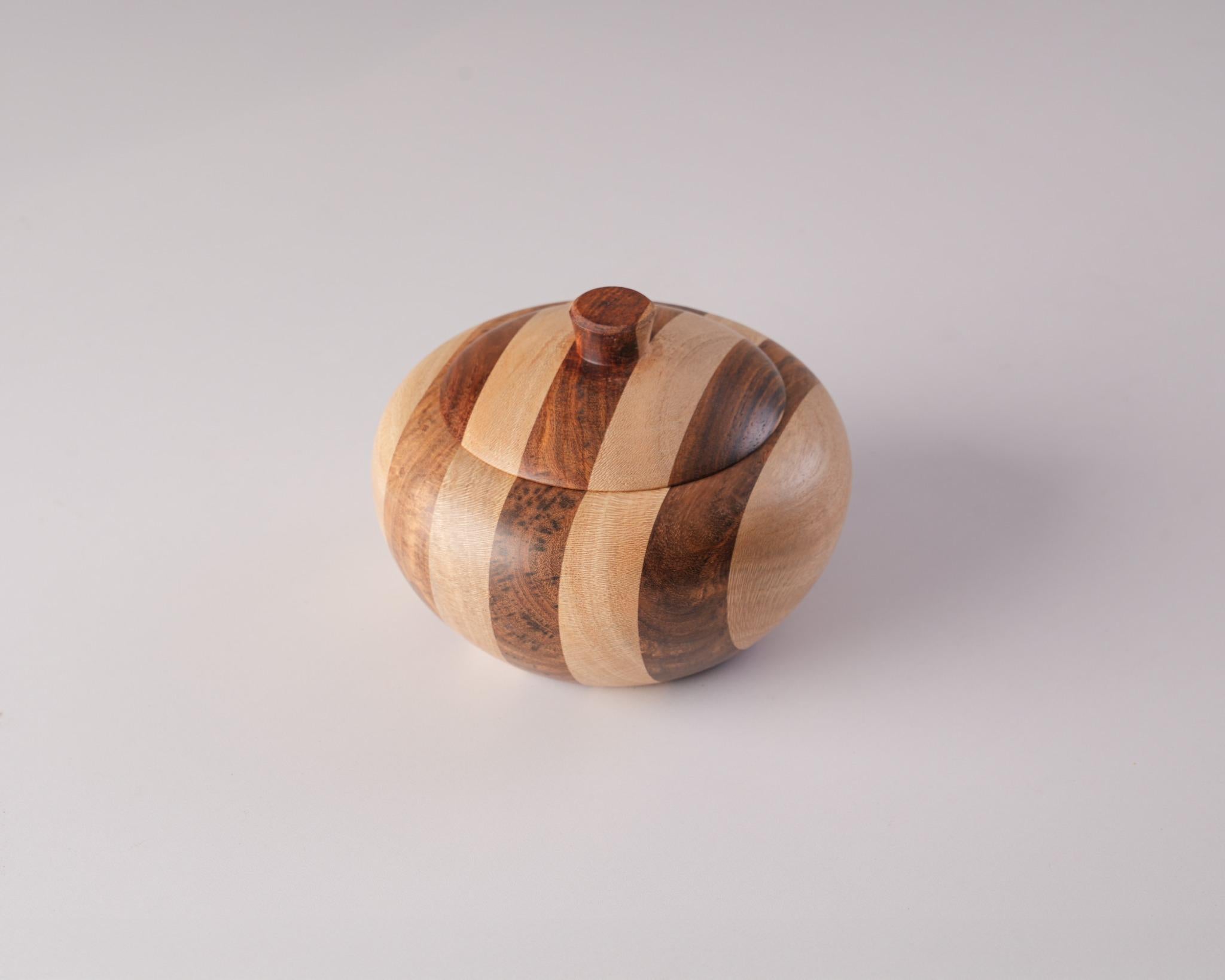 Wooden Bonbonnière